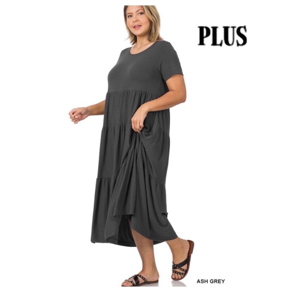 NEW Ash Grey Short Sleeve Tiered Midi Dress